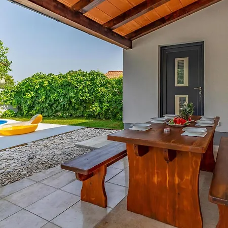 3 Bedroom Gorgeous In *